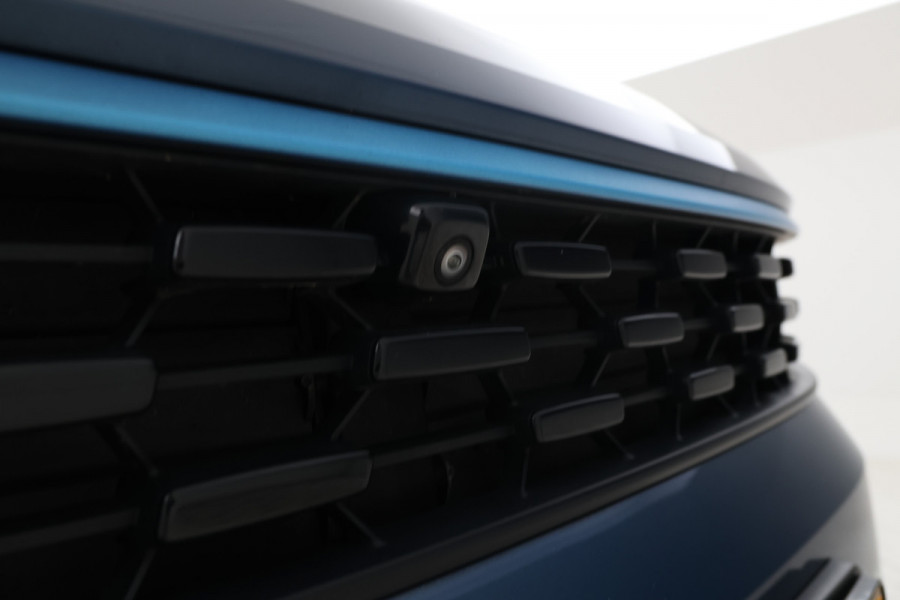 Lynk & Co 01 1.5 Panorama, Digital Dash, Automaat