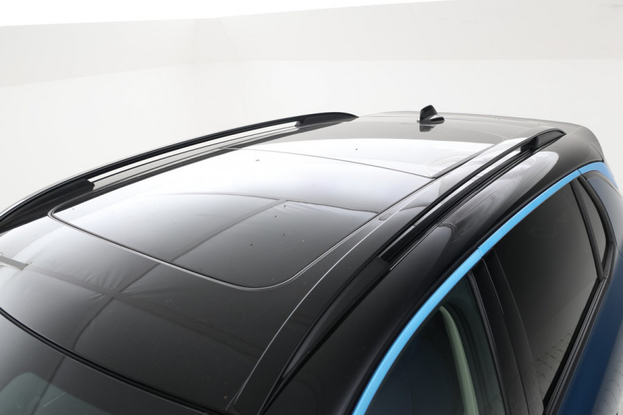 Lynk & Co 01 1.5 Panorama, Digital Dash, Automaat