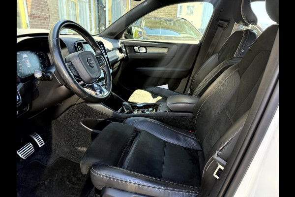 Volvo XC40 2.0 B4 200pk R-Design Panoramadak, Trekhaak, Camera