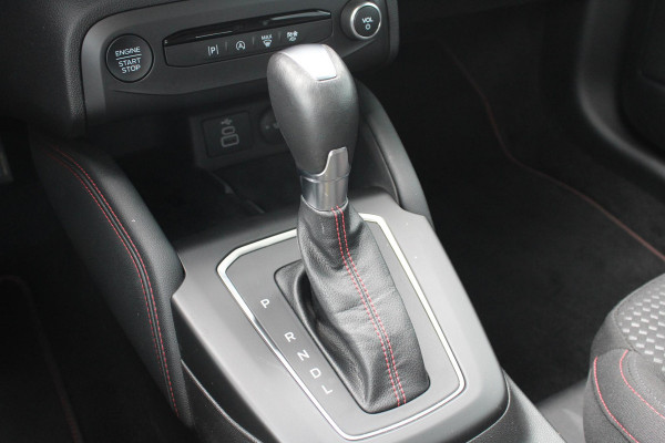 Ford Focus 1.0 EcoBoost 155 PK Hybrid ST Line X AUTOMAAT | Panoramadak | Camera | Winterpack | Adaptieve Cruise Control | BLIS |