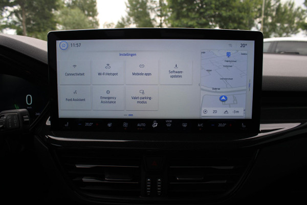 Ford Focus 1.0 EcoBoost 155 PK Hybrid ST Line X AUTOMAAT | Panoramadak | Camera | Winterpack | Adaptieve Cruise Control | BLIS |