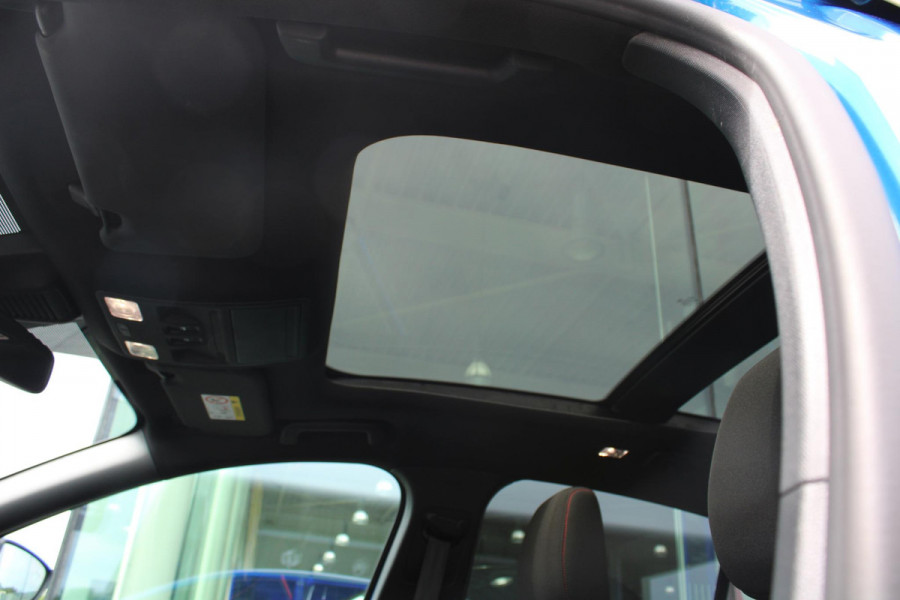 Ford Focus 1.0 EcoBoost 155 PK Hybrid ST Line X AUTOMAAT | Panoramadak | Camera | Winterpack | Adaptieve Cruise Control | BLIS |