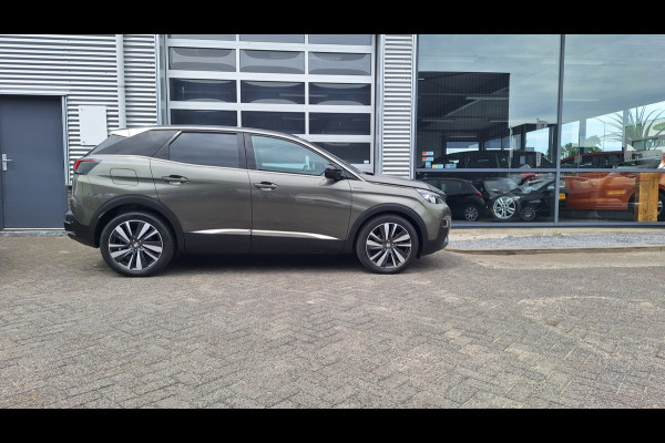 Peugeot 3008 1.2 PureTech GT Line/Camera/Nav/19 Inch/Gt Line/Enz
