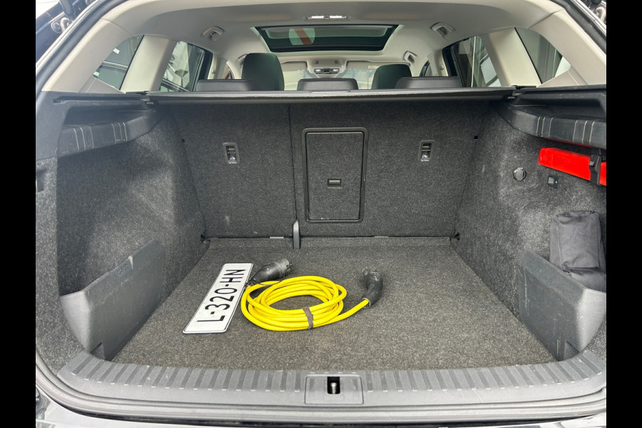 Škoda ENYAQ iV 60 Panoramadak Trekhaak Stoelverw Rijklaarprijs!