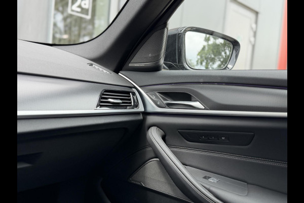 BMW 5 Serie Touring 530e xDrive High Ex. M-Sport |FULL|Pano|Nappa|Ventilatie|4W steering|CoPilot|H/K|Laser|Trekhaak