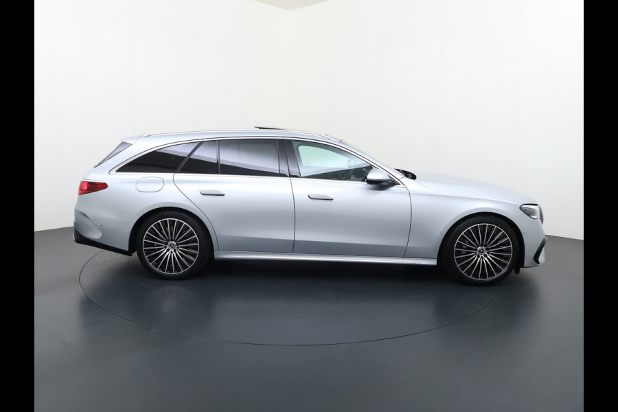 Mercedes-Benz E-Klasse Estate 300 e AMG line | Pano Ventilatie Hyperscreen Trekhaak