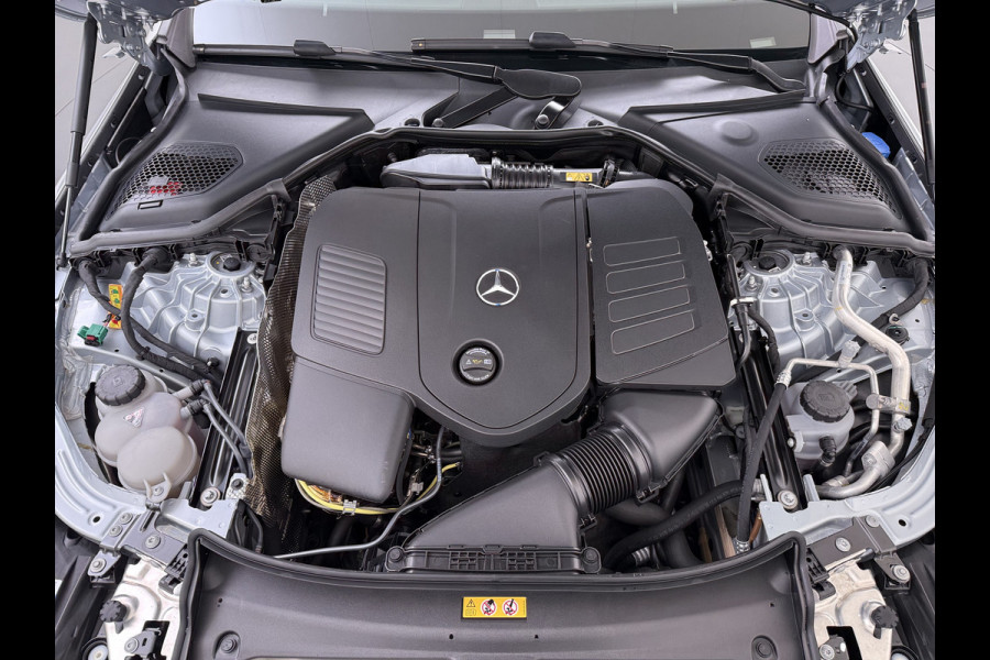 Mercedes-Benz E-Klasse Estate 300 e AMG line | Pano Ventilatie Hyperscreen Trekhaak