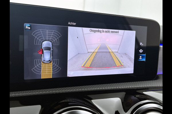 Mercedes-Benz A-Klasse 180 Business Solution AMG Lichtmetalen velgen | Navigatie | MBUX wide screen | Parking support | Inclusief 24 maanden MB Certified garantie voor Europa.