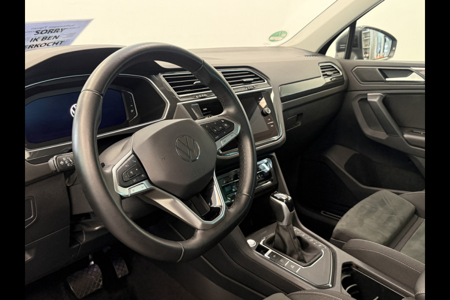 Volkswagen Tiguan 1.4 TSI eHybrid Elegance ACC PDC Lane Assist Blindspot Navi Carplay 24 Maanden garantie* (Vraag naar de voorwaarden)