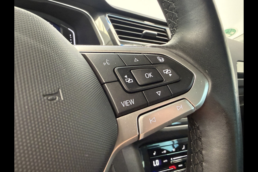 Volkswagen Tiguan 1.4 TSI eHybrid Elegance ACC PDC Lane Assist Blindspot Navi Carplay 24 Maanden garantie* (Vraag naar de voorwaarden)