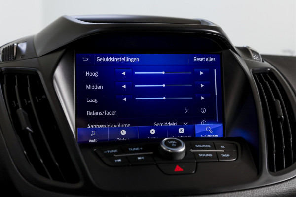 Ford Kuga 1.5 EcoBoost ST Line 150 PK | Cruise | Elek. Trekhaak | Winterpakket | PDC | Camera | NAV + App. Connect | ECC | Elek. Klep | LM 19" |