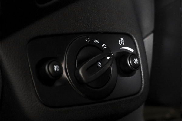 Ford Kuga 1.5 EcoBoost ST Line 150 PK | Cruise | Elek. Trekhaak | Winterpakket | PDC | Camera | NAV + App. Connect | ECC | Elek. Klep | LM 19" |
