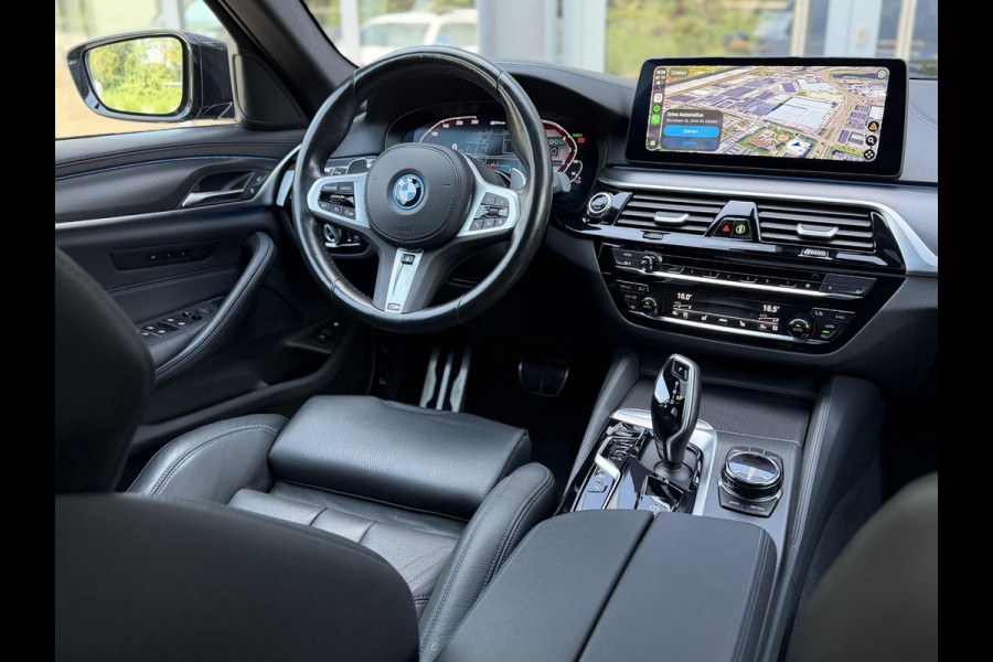 BMW 5 Serie Touring 530e xDrive High Ex. M-Sport |Pano|M-Seats|HUD|Laser|Trekhaak|19"