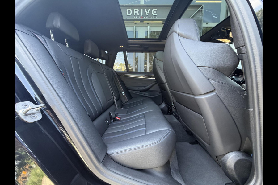 BMW 5 Serie Touring 530e xDrive High Ex. M-Sport |Pano|M-Seats|HUD|Laser|Trekhaak|19"