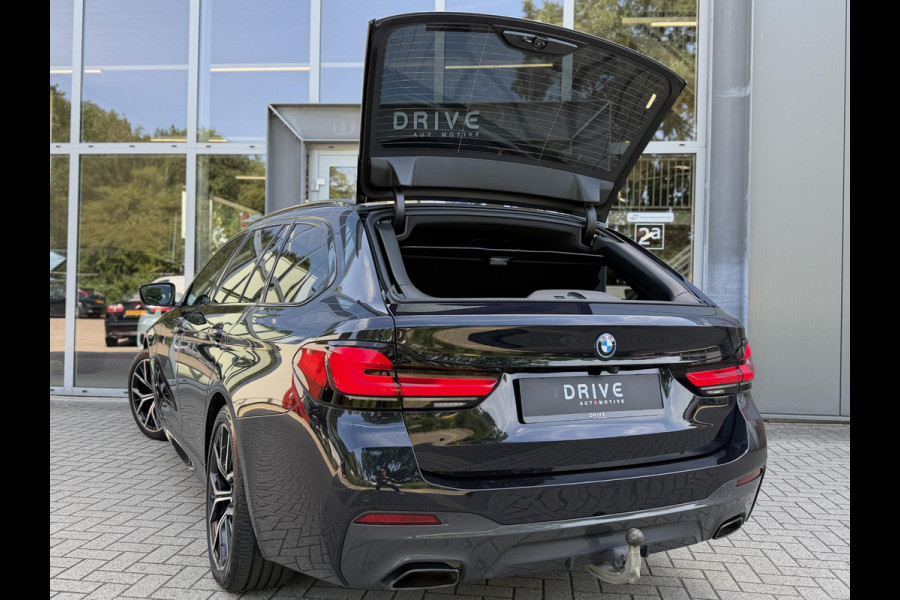 BMW 5 Serie Touring 530e xDrive High Ex. M-Sport |Pano|M-Seats|HUD|Laser|Trekhaak|19"