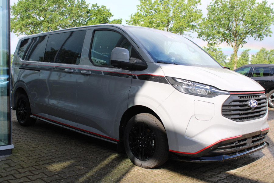 Ford Transit Custom 320 2.5 PHEV L2H1 Grey Platinum DC | Ruime Voorraad! | Dubbele Cabine Of Gesloten Bestel | Rijklaar | Ford Voorraad | Dubbele zijschuifdeur | Dual-zone automatische airconditioning | Privacy glass | Groot middenconsole | Trekhaakvoorbereiding | Centrale dubbele vergrendeling | Driver Assistent Pack Ultimate | Verwarmbaar stuurwiel | 2 AGM accus | PHEV 1-fase oplaadkabel 10m | Vehicle Integration System