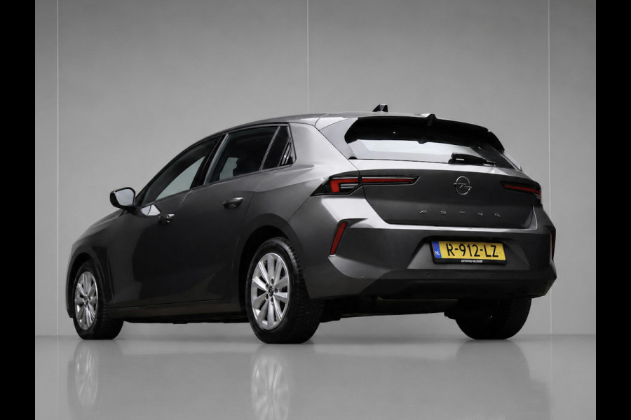 Opel Astra 1.2 Edition Sport (APPLE CARPLAY,NAVI,DIGITAL COCKPIT,PDC,CLIMATE,CRUISE,LED,SPORTSTOELEN,LM VELGEN,NETTE STAAT)