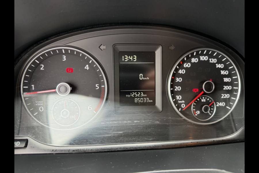 Volkswagen Caddy 2.0 TDI L2H1 BMT Maxi Comfortline / vaste prijs rijklaar € 15.950 ex btw / euro 6 / bpm vrij / ingerichte laadruimte / ex KPN / airco / cruise / pdc achter / omvormer !