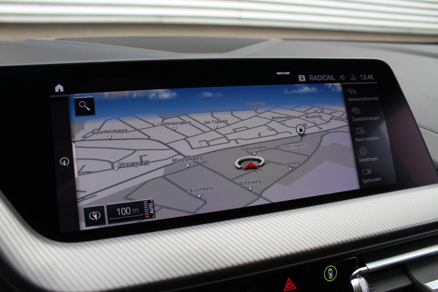 BMW 1-serie 118i Business Edition | M-Sport | Origin NL | Camera | Trekhaak | Navigatie