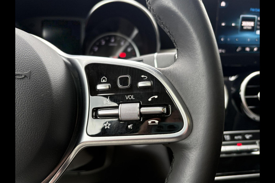 Mercedes-Benz GLC 300e 4MATIC 320pk | Plug-in Hybride | PHEV | Panoramadak | Achteruitrijcamera | Adaptive cruise control