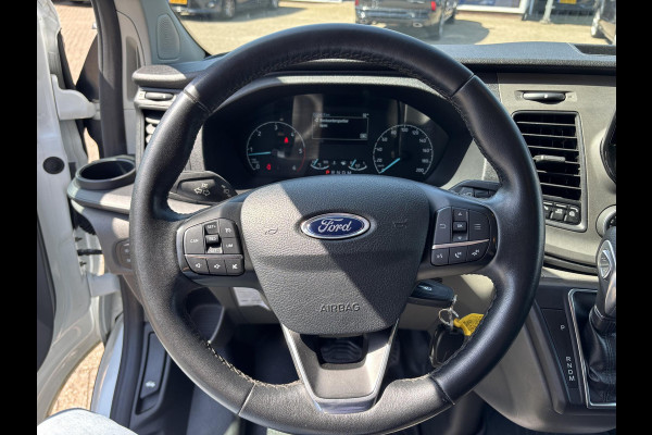 Ford Transit Custom 300 2.0 TDCI L1H1 Trend 130pk Automaat | Trekhaak | Carplay & Android Auto | 3 zits | Achteruitrijcamera | Cruise control | Stoelverwarming