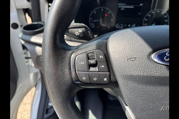 Ford Transit Custom 300 2.0 TDCI L1H1 Trend 130pk Automaat | Trekhaak | Carplay & Android Auto | 3 zits | Achteruitrijcamera | Cruise control | Stoelverwarming