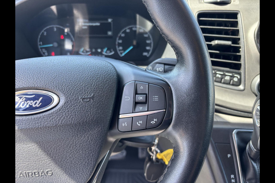 Ford Transit Custom 300 2.0 TDCI L1H1 Trend 130pk Automaat | Trekhaak | Carplay & Android Auto | 3 zits | Achteruitrijcamera | Cruise control | Stoelverwarming