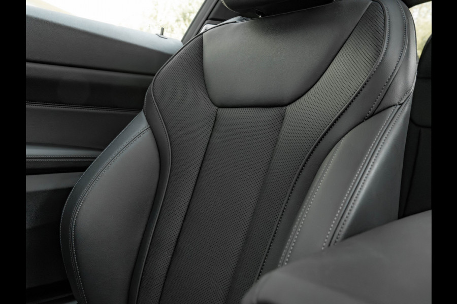 BMW 4 Serie Coupé 420i - M-Sport Pro - Dak - 19 inch - Laser Achterlichten - Hifi