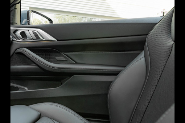 BMW 4 Serie Coupé 420i - M-Sport Pro - Dak - 19 inch - Laser Achterlichten - Hifi