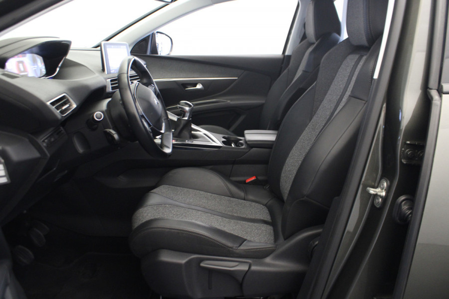 Peugeot 5008 1.2 PureTech Blue Lease Premium