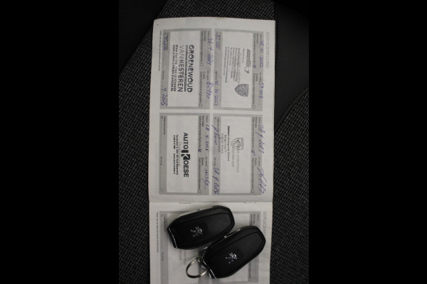 Peugeot 5008 1.2 PureTech Blue Lease Premium