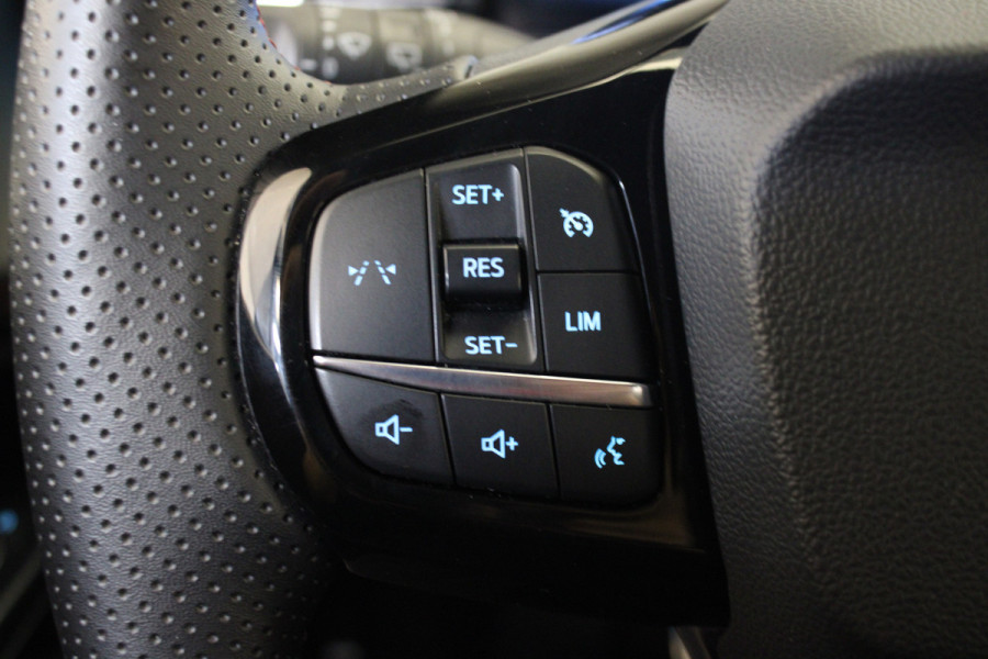Ford Puma 1.0 EcoBoost Hybrid ST-Line