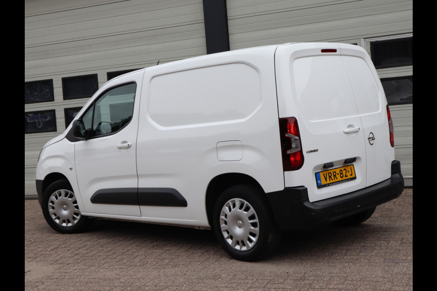 Opel Combo 1.5D 131pk Automaat Euro 6 - Apple - Cruise - Airco