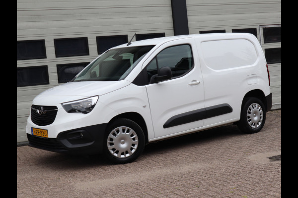 Opel Combo 1.5D 131pk Automaat Euro 6 - Apple - Cruise - Airco