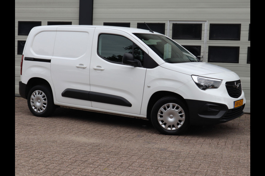 Opel Combo 1.5D 131pk Automaat Euro 6 - Apple - Cruise - Airco