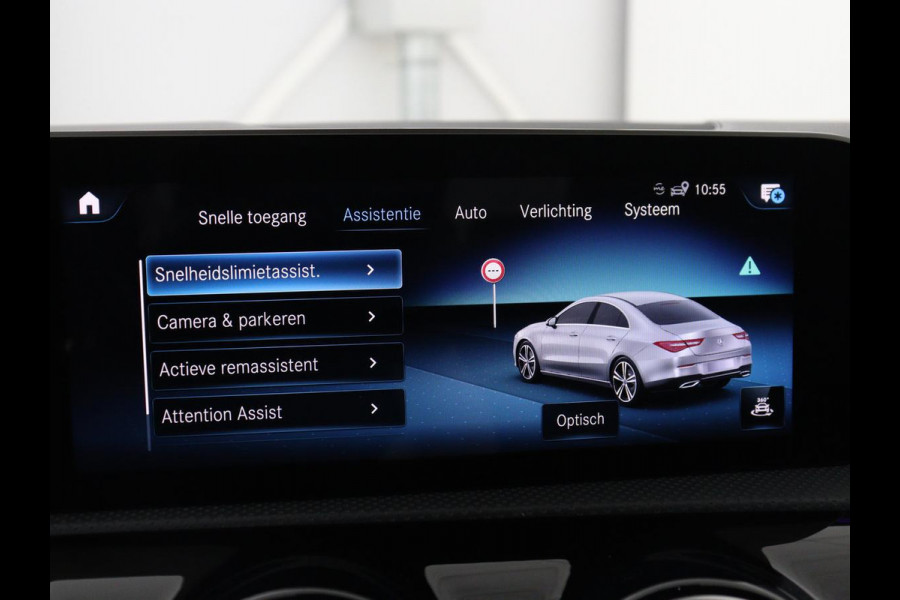Mercedes-Benz CLA-Klasse 180 Business Solution Progressive | Stoelverwarming | Carplay | Sfeerverlichting | Half leder | Camera | Navigatie | Widescreen | Full LED | Park Assist | DAB | 18'' velgen | Cruise control