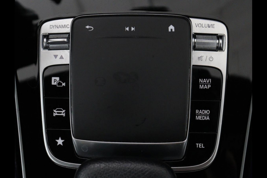 Mercedes-Benz CLA-Klasse 180 Business Solution Progressive | Stoelverwarming | Carplay | Sfeerverlichting | Half leder | Camera | Navigatie | Widescreen | Full LED | Park Assist | DAB | 18'' velgen | Cruise control