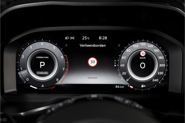 Nissan QASHQAI 1.3 MHEV Xtronic 158 PK Tekna | Pano | Memory | Matrix LED | Winterpakket | Dig. Cockpit | Adapt. Cruise | 360 Camera | NAV+App. Connect | ECC | Elek Klep | LM 19" | 6527