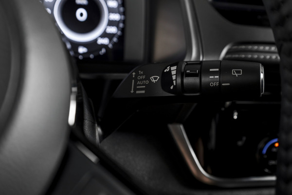 Nissan QASHQAI 1.3 MHEV Xtronic 158 PK Tekna | Pano | Memory | Matrix LED | Winterpakket | Dig. Cockpit | Adapt. Cruise | 360 Camera | NAV+App. Connect | ECC | Elek Klep | LM 19" | 6527