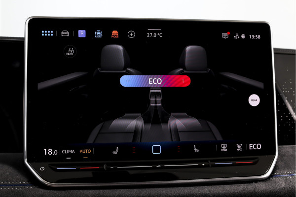 Volkswagen Tiguan 1.5 eHybrid 272 PK R-Line | Black Style | S/K-panodak | Adapt. Cruise | Stoel-+stuurverw. | App. Connect | Camera | LM 19" | 3707