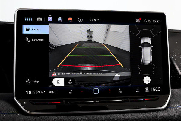 Volkswagen Tiguan 1.5 eHybrid 272 PK R-Line | Black Style | S/K-panodak | Adapt. Cruise | Stoel-+stuurverw. | App. Connect | Camera | LM 19" | 3777