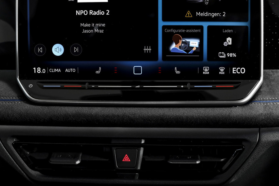 Volkswagen Tiguan 1.5 eHybrid 272 PK R-Line | Black Style | S/K-panodak | Adapt. Cruise | Stoel-+stuurverw. | App. Connect | Camera | LM 19" | 3777