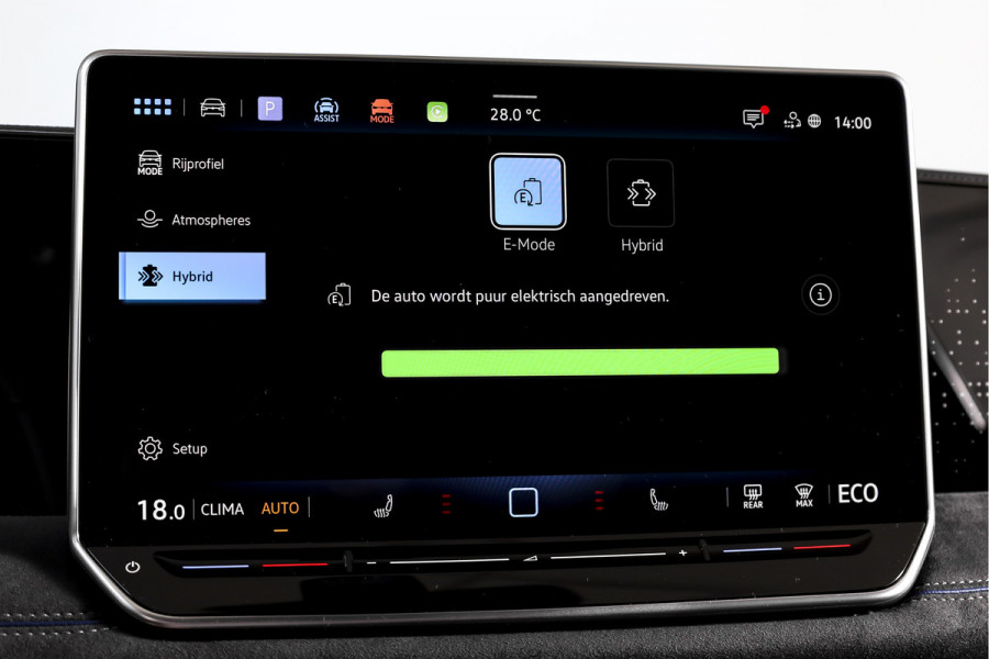 Volkswagen Tiguan 1.5 eHybrid 272 PK R-Line | Black Style | S/K-panodak | Adapt. Cruise | Stoel-+stuurverw. | App. Connect | Camera | LM 19" | 3777