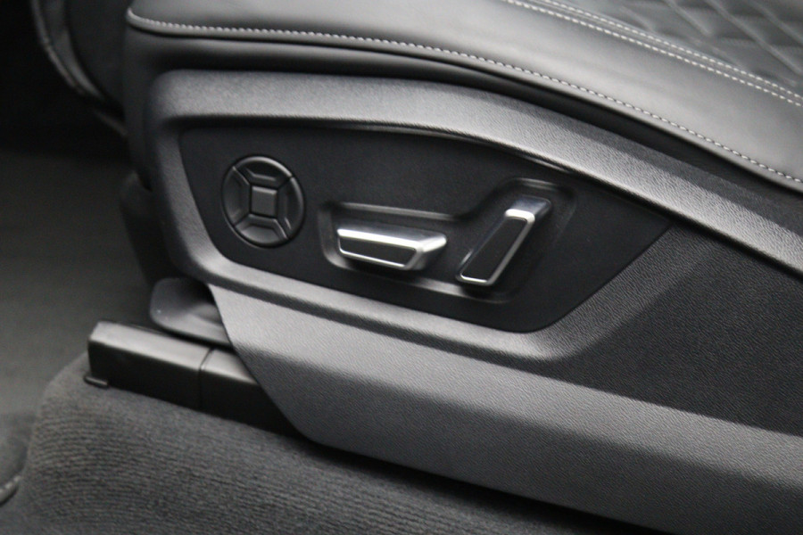Audi Q7 60 TFSI 490 PK e Quattro Pro Line S-Line Competition PHEV, Trekhaak, Panoramadak, RS-Sportstoelen, Bang & Olufsen, Memory