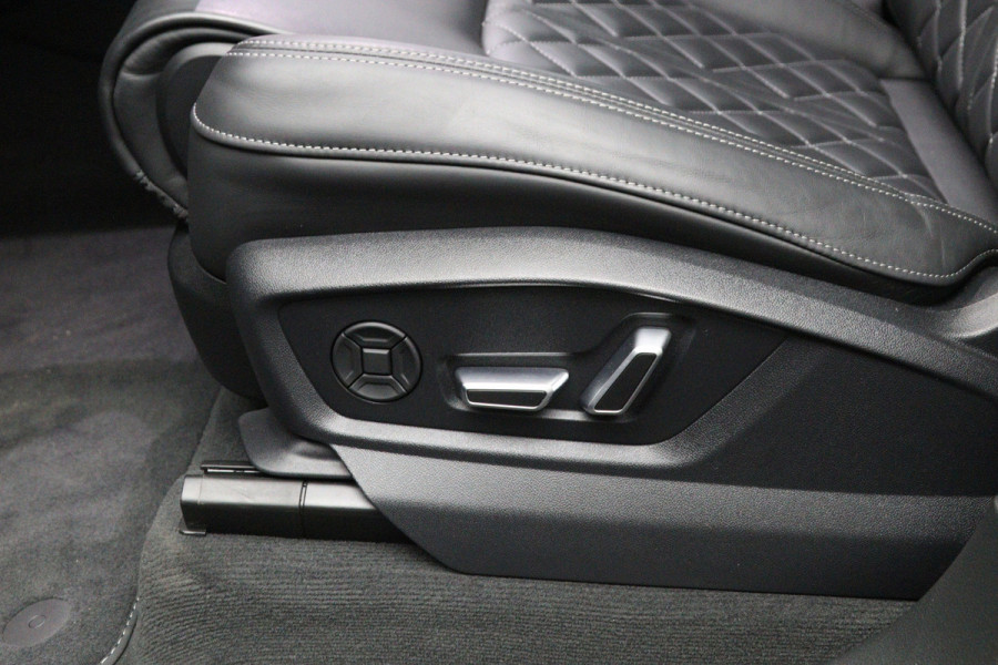 Audi Q7 60 TFSI 490 PK e Quattro Pro Line S-Line Competition PHEV, Trekhaak, Panoramadak, RS-Sportstoelen, Bang & Olufsen, Memory