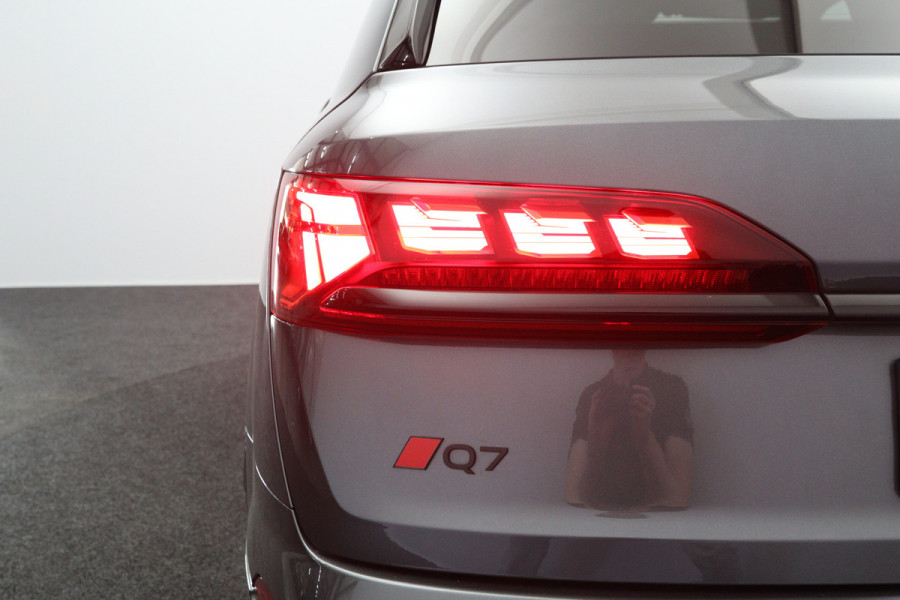 Audi Q7 60 TFSI 490 PK e Quattro Pro Line S-Line Competition PHEV, Trekhaak, Panoramadak, RS-Sportstoelen, Bang & Olufsen, Memory