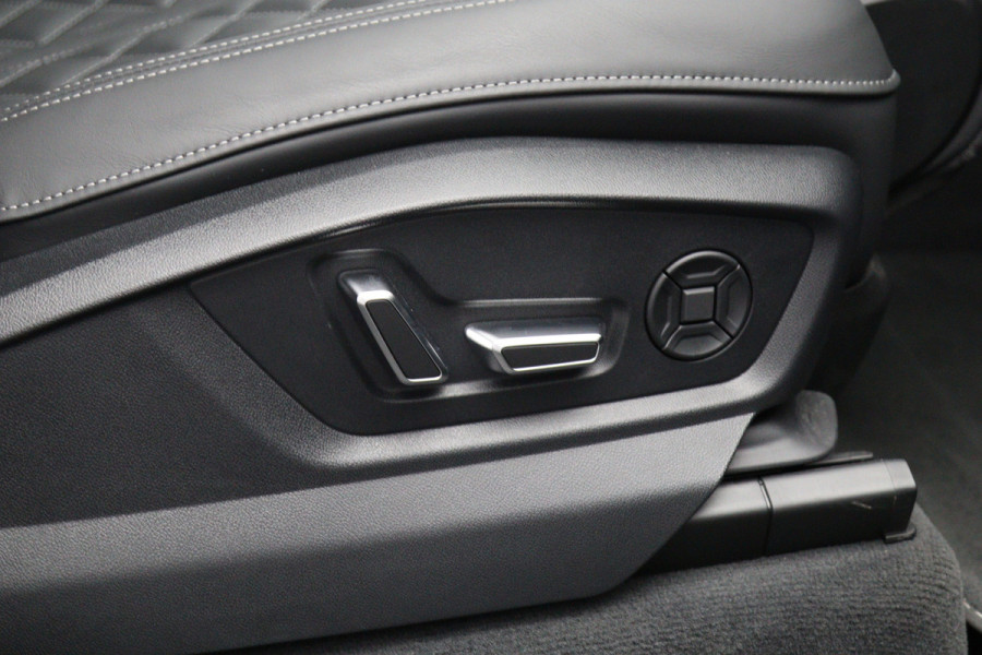 Audi Q7 60 TFSI 490 PK e Quattro Pro Line S-Line Competition PHEV, Trekhaak, Panoramadak, RS-Sportstoelen, Bang & Olufsen, Memory