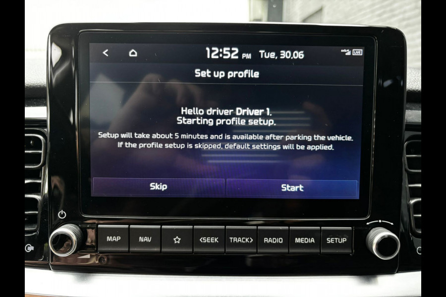 Kia Stonic 1.0 T-GDi MHEV DynamicPlusLine KEYLESS | CAMERA | PDC | NAVI | CRUISE