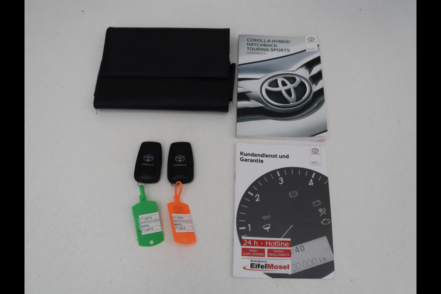 Toyota Corolla 2.0 Hybrid First Edition | Stoel & stuurverwarming | Navigatie | Carplay | Adaptive cruise | Full LED | Camera | Climate control | Bluetooth