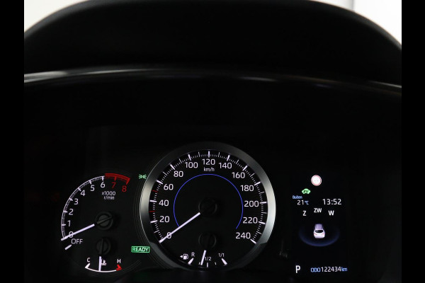 Toyota Corolla 2.0 Hybrid First Edition | Stoel & stuurverwarming | Navigatie | Carplay | Adaptive cruise | Full LED | Camera | Climate control | Bluetooth